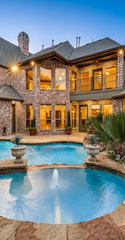 4603 Warwick Lane, Frisco TX 75034 - Photo 2
