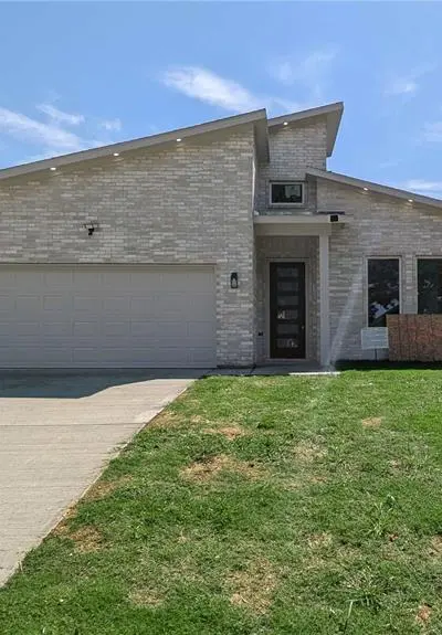 7215 Thurston Drive, Dallas TX 75235