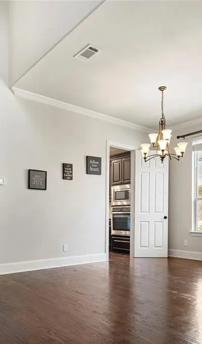 419 Paluxy Drive, Irving TX 75039 - Photo 4