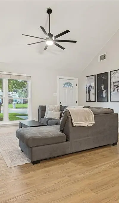 537 Blue Haze Drive, Fort Worth TX 76108 - Photo 5