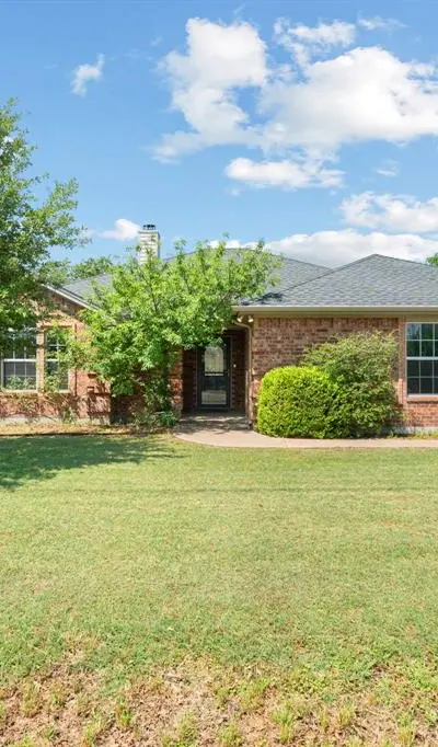 4000 View Point Drive, Granbury TX 76048