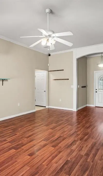 4000 View Point Drive, Granbury TX 76048 - Photo 5