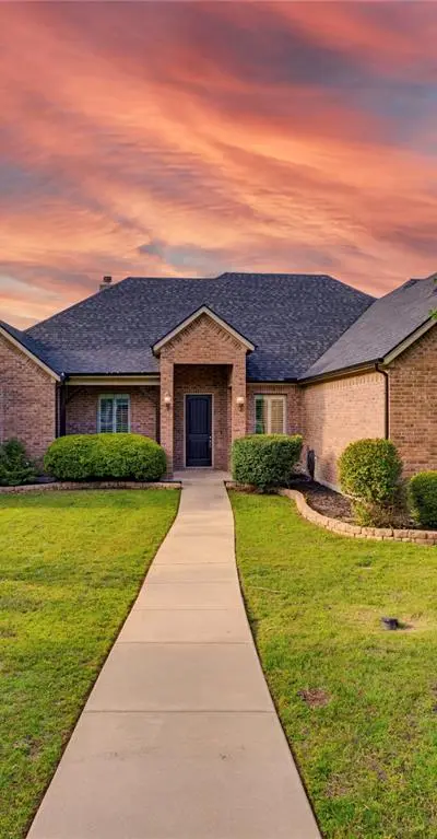 208 William Allen Lane, Decatur TX 76234 - Photo 2