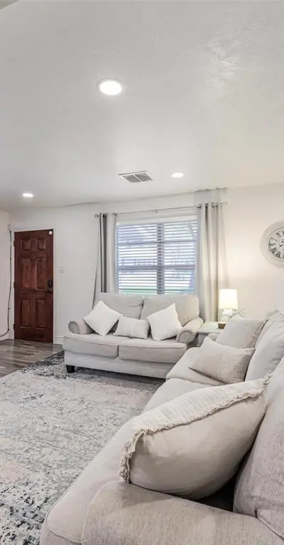 114 N Imperial Drive, Denison TX 75020 - Photo 5