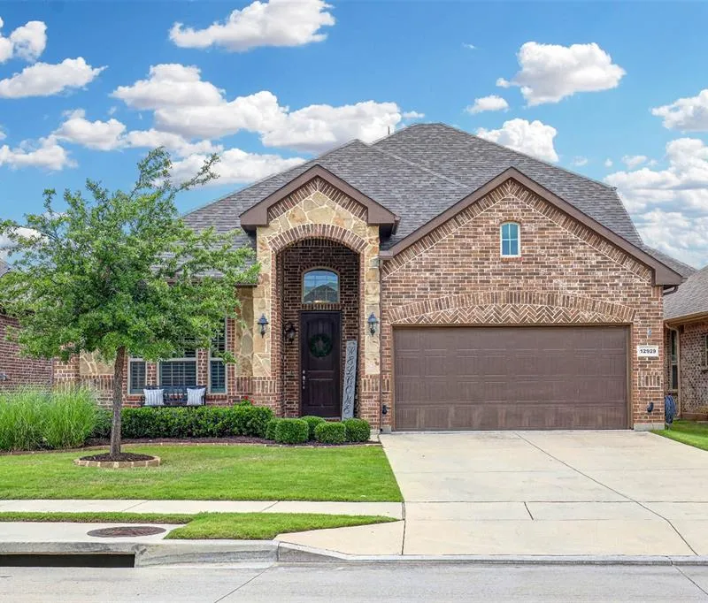 12929 Coast Way, Fort Worth TX 76244