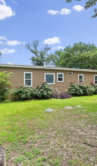 18390 Pine Drive, Eustace TX 75124 - Photo 2