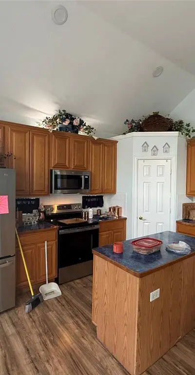 604 Jennifer Trail, Grand Prairie TX 75052 - Photo 3