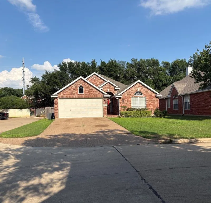 4701 Seachest Lane, Arlington TX 76016