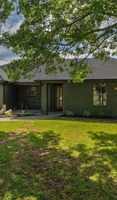 5728 Caracas Drive, North Richland Hills TX 76180