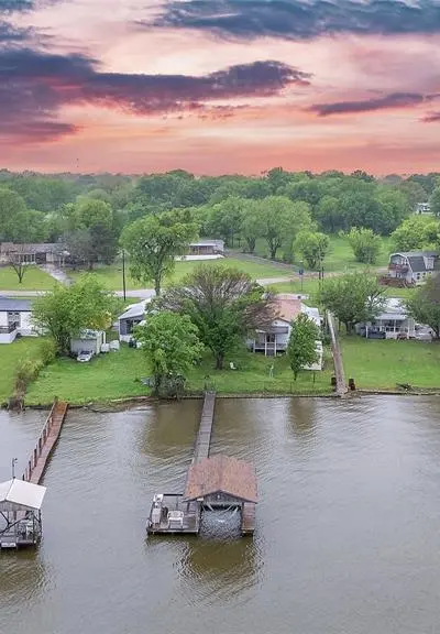 318 Overlook Trail, Gun Barrel City TX 75156