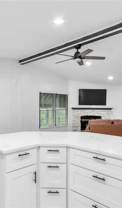 318 Overlook Trail, Gun Barrel City TX 75156 - Photo 2