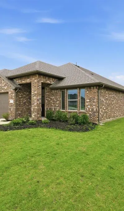9 Mockingbird Lane, Sanger TX 76266 - Photo 2