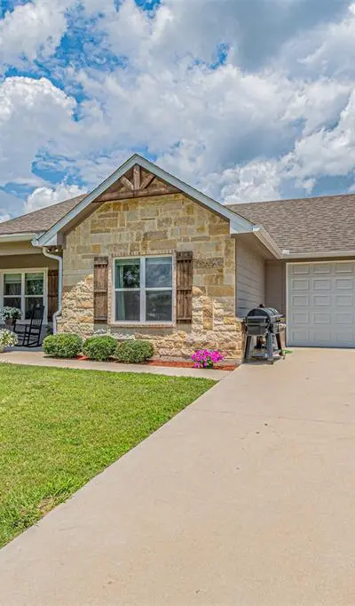 177 Mill Street, Emory TX 75440 - Photo 2