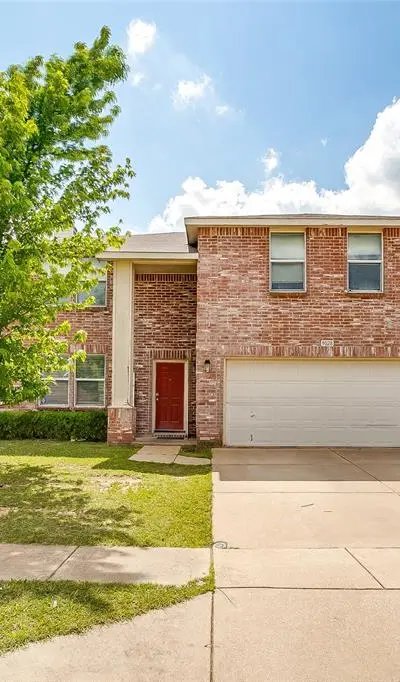 9028 Quarter Horse Lane, Fort Worth TX 76123