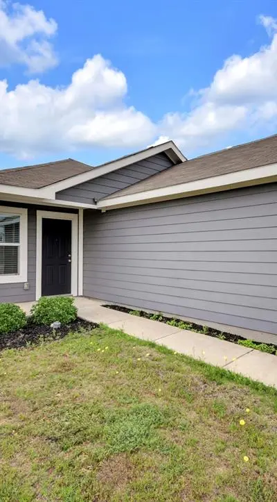 5816 Rockrose Lane, Princeton TX 75407 - Photo 2