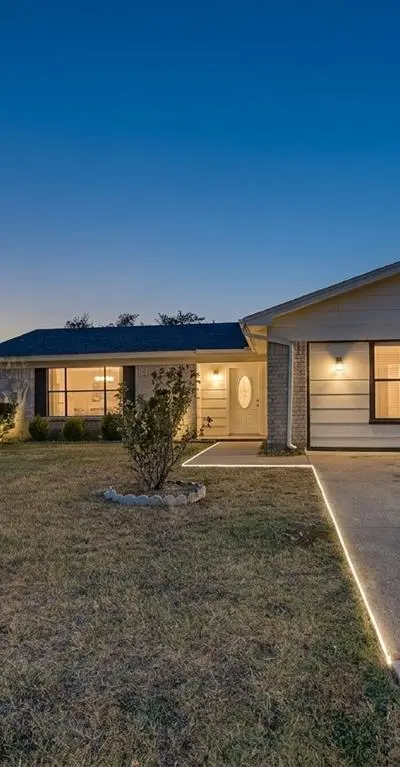 5401 Denise Drive, Haltom City TX 76148 - Photo 2