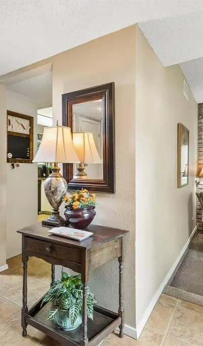 2709 Hedgeway Drive, Arlington TX 76016 - Photo 3