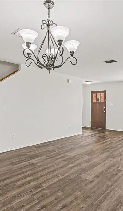 6220 Thoroughbred Trail, Denton TX 76210 - Photo 3