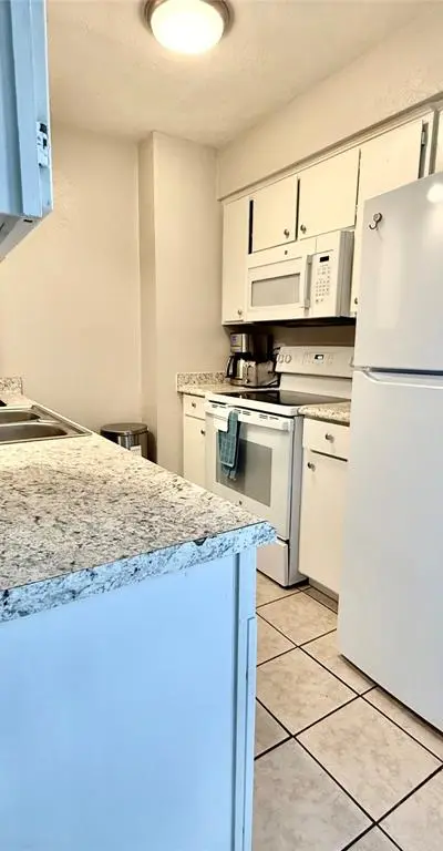 1905 W Morton Street # 19, Denison TX 75020 - Photo 2