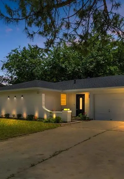 2102 E Timberview Lane, Arlington TX 76014