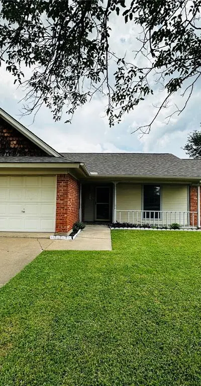 6741 Ridgetop Road, North Richland Hills TX 76182