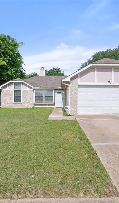 4756 Hollow Tree Drive, Arlington TX 76018