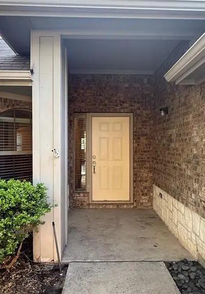 4504 Leeds Drive, McKinney TX 75070 - Photo 2