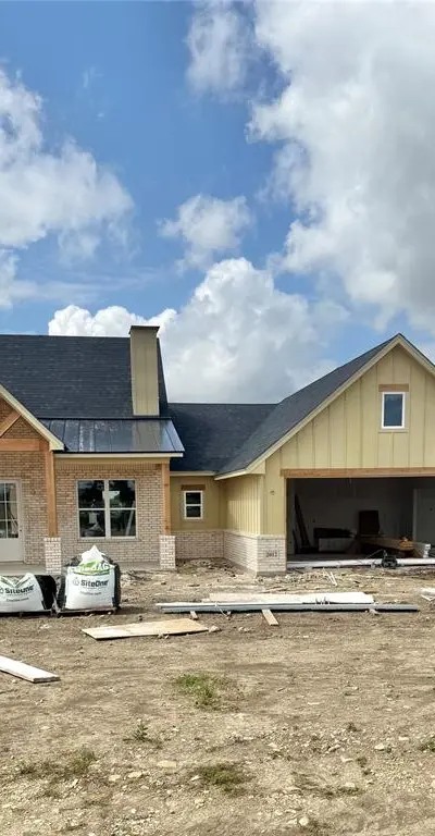 2012 Collin Street, Weatherford TX 76085 - Photo 2