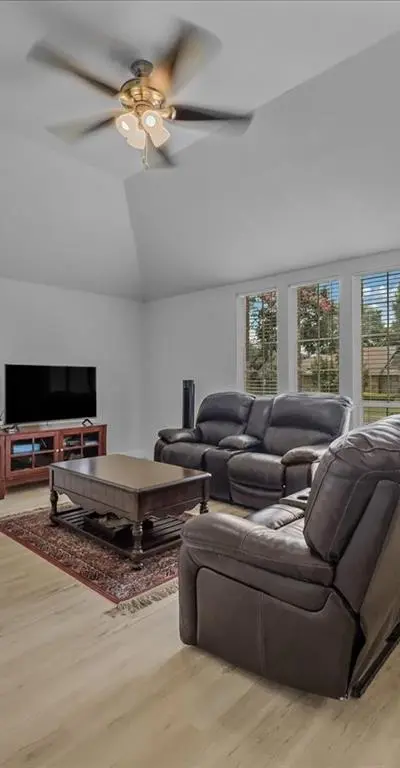 1315 Silver Maple Drive, Carrollton TX 75007 - Photo 3