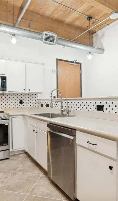 509 Elm Street # 401, Dallas TX 75202 - Photo 2