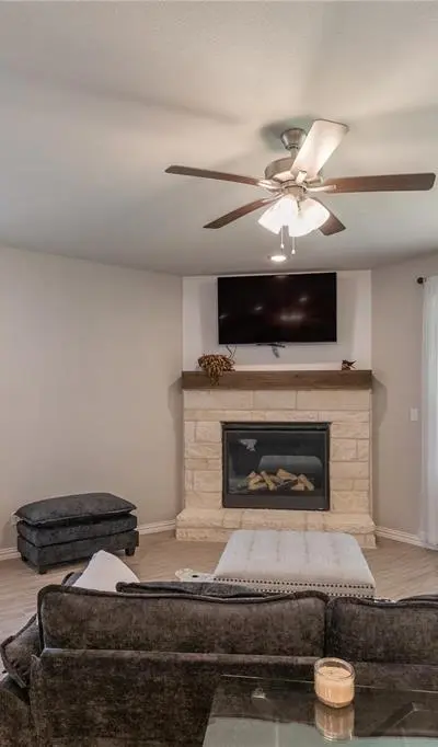 1412 Whitetail Lane, Azle TX 76020 - Photo 5