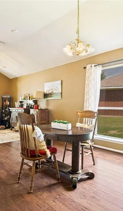 1005 Darren Drive, Burleson TX 76028 - Photo 5
