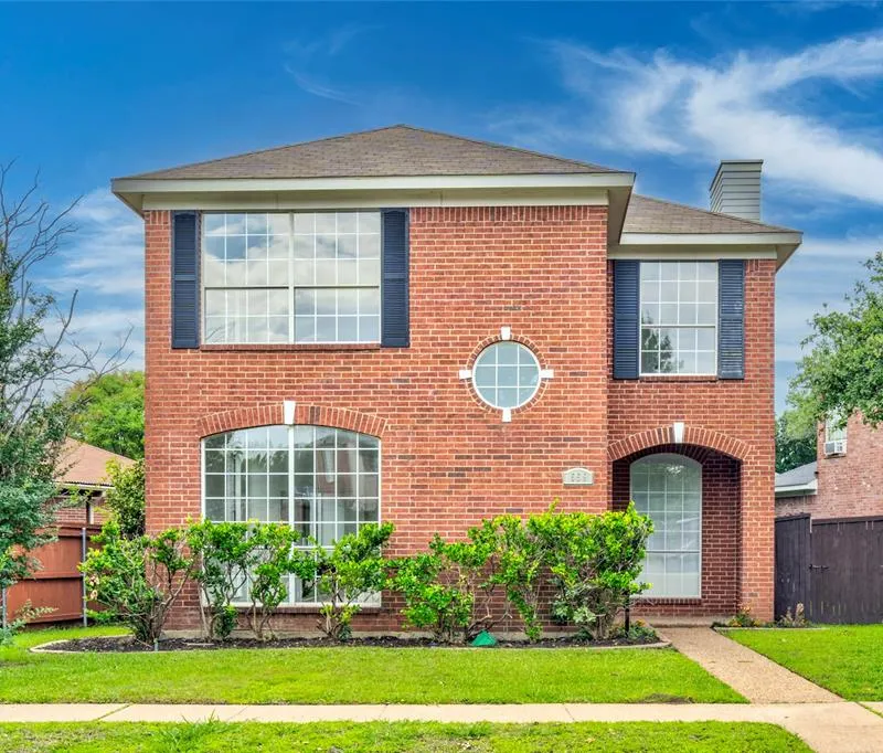559 Raintree Circle, Coppell TX 75019