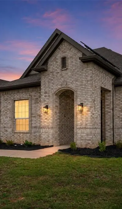 1068 Wildwood Drive, Joshua TX 76058 - Photo 2