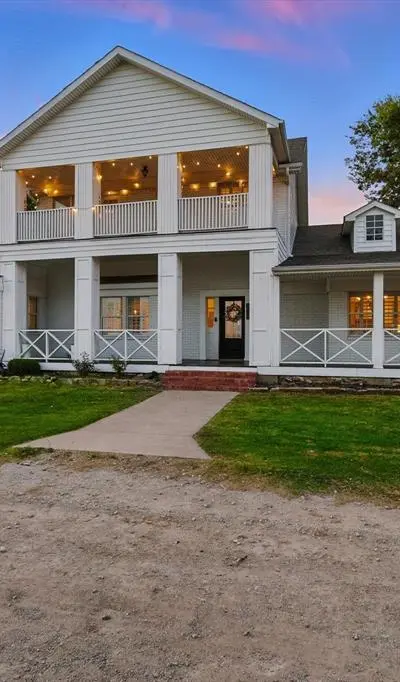 185 Quail Run Court, Decatur TX 76234
