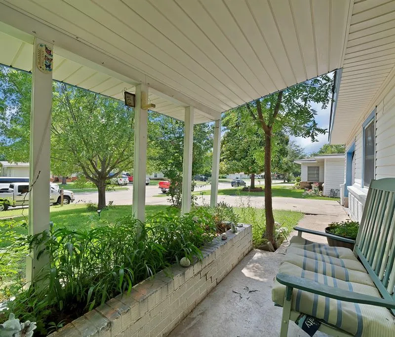 605 Biggs Terrace, Arlington TX 76010
