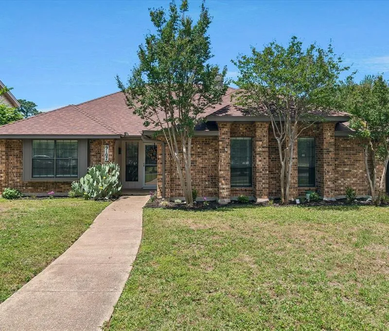 9107 Sweetwater Drive, Dallas TX 75228