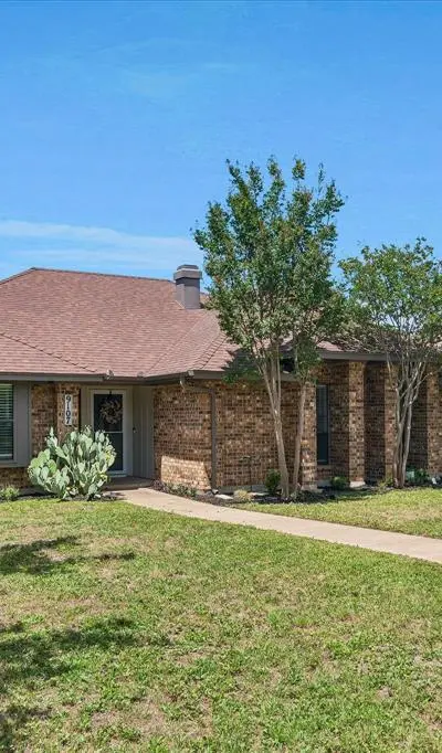 9107 Sweetwater Drive, Dallas TX 75228 - Photo 2