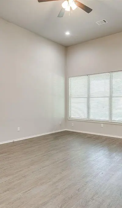 411 W Gould Street, Hillsboro TX 76645 - Photo 5