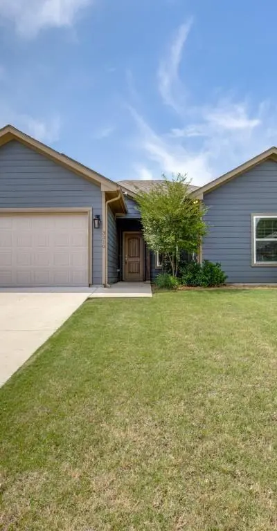 3310 Sweetwater Way, Sherman TX 75090