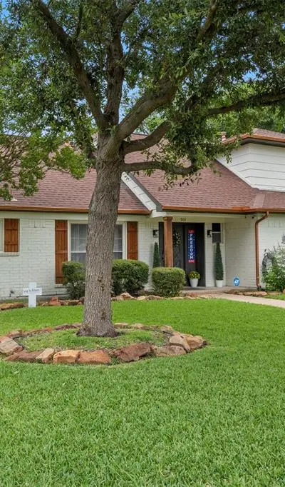 901 Serenade Lane, Richardson TX 75081 - Photo 2
