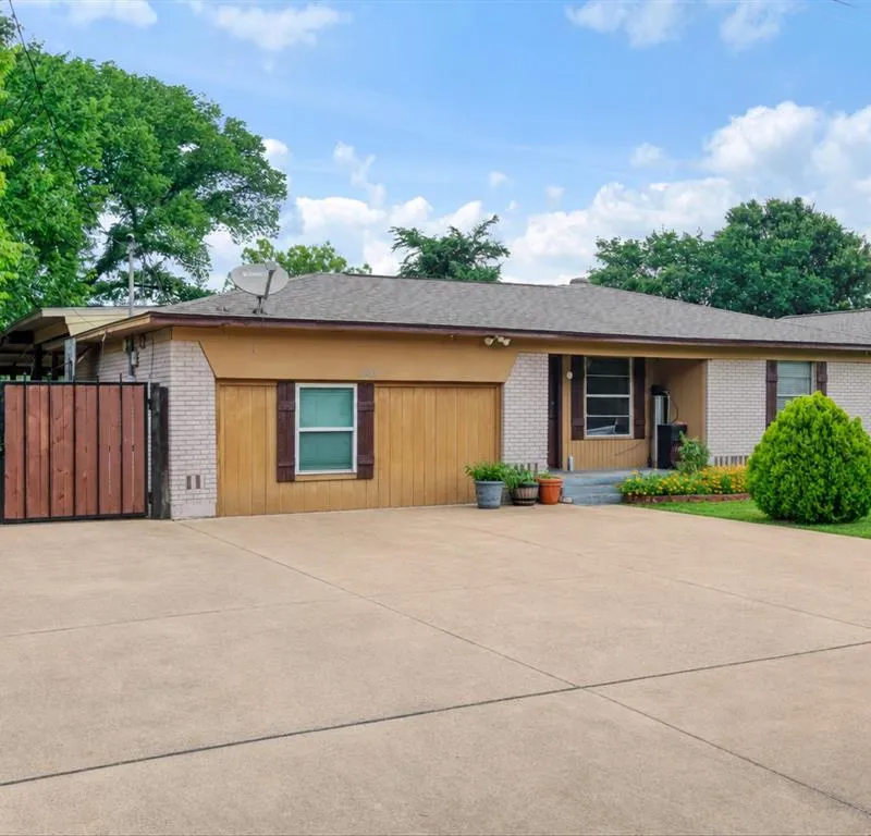 13013 Mitchell Drive, Balch Springs TX 75180