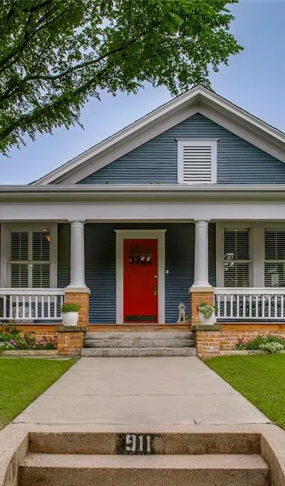911 Woodlawn Avenue, Dallas TX 75208