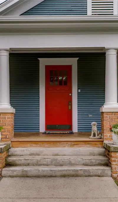 911 Woodlawn Avenue, Dallas TX 75208 - Photo 2