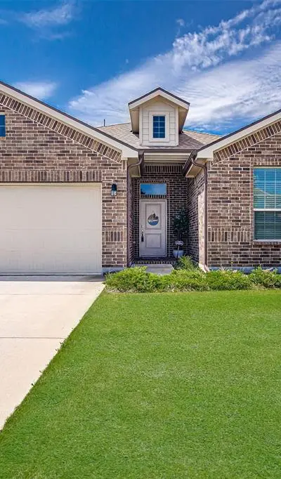 1104 Nicole Way, Fort Worth TX 76028