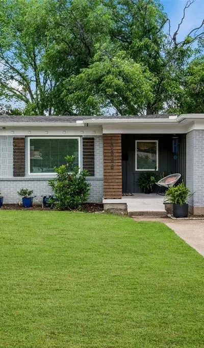 10846 Sharondale Drive, Dallas TX 75228 - Photo 2