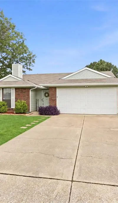 3612 Glenview Drive, Corinth TX 76210