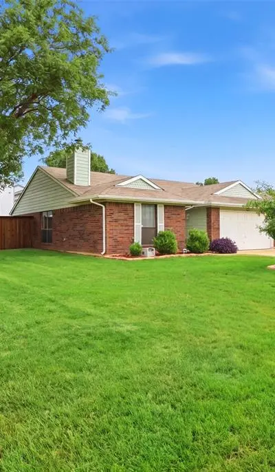 3612 Glenview Drive, Corinth TX 76210 - Photo 3