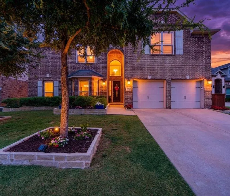 1301 Baynes Drive, McKinney TX 75071