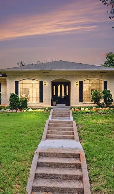 1702 Surrey Court, Garland TX 75043